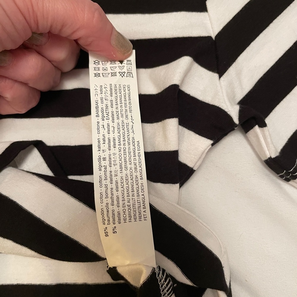 Zara Cropped Black & White striped crop top Large - Picture 4 of 6